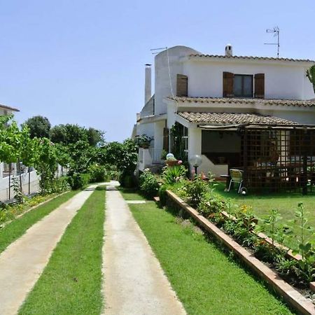 Villa Nicanda- 100 Mt Dal Mare- Giardino Porto Columbu - Perd'E Sali Kültér fotó