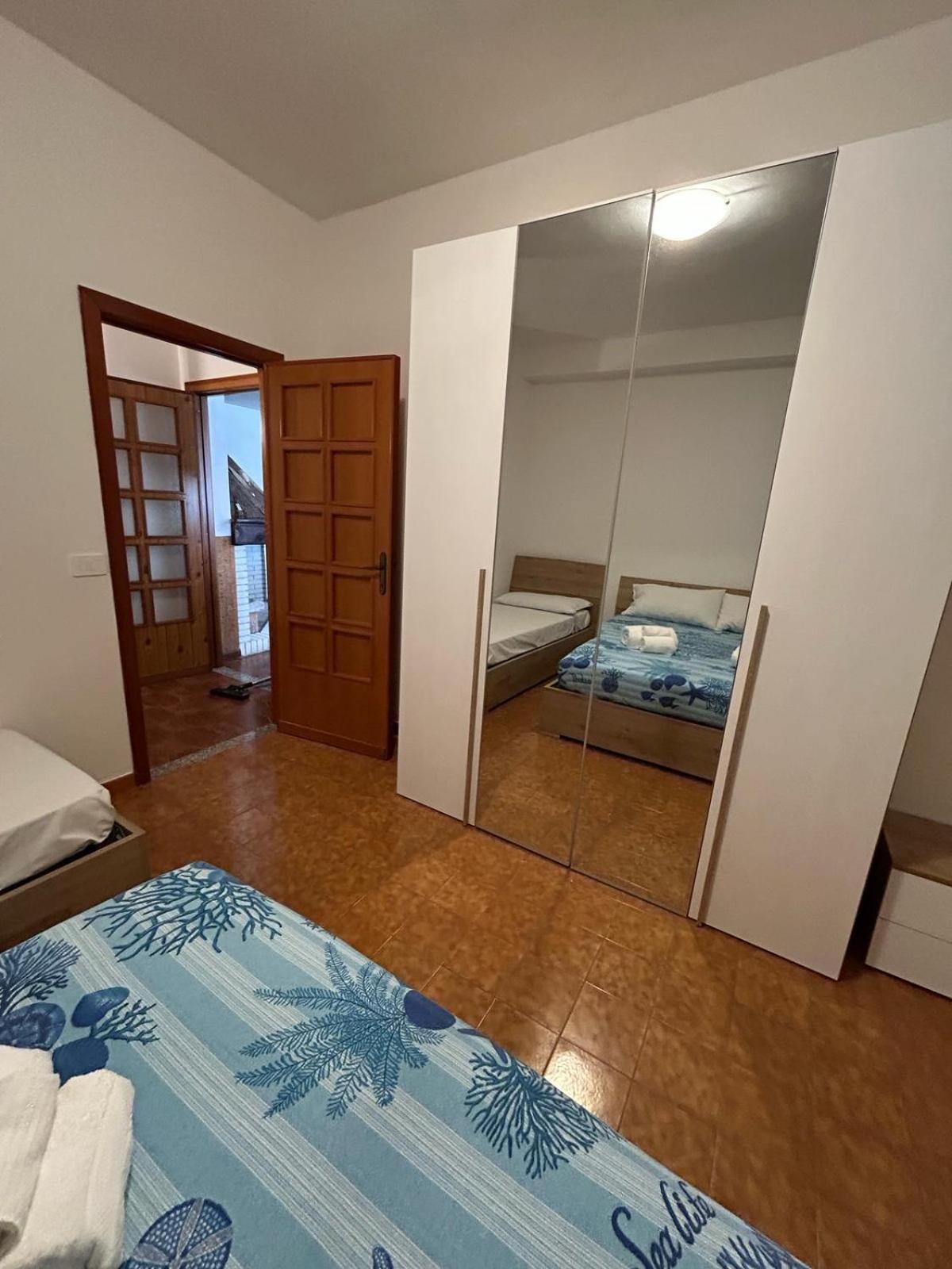 Villa Nicanda- 100 Mt Dal Mare- Giardino Porto Columbu - Perd'E Sali Kültér fotó