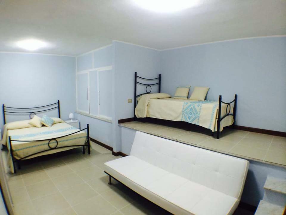 Villa Nicanda- 100 Mt Dal Mare- Giardino Porto Columbu - Perd'E Sali Kültér fotó